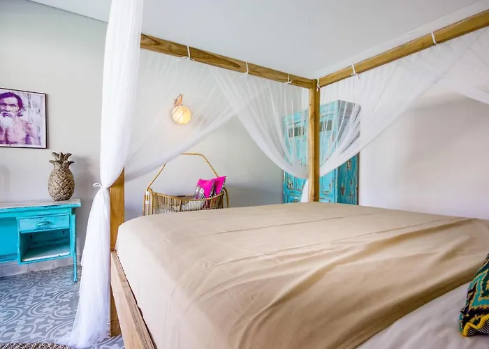 3 Bdrms Private - Bingin Villa Uluwatu (Bali)